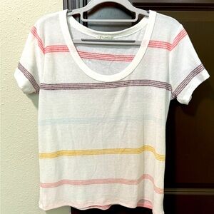 Z Supply Cowan Scoop Neck Tee: Effortless Comfort and Style!